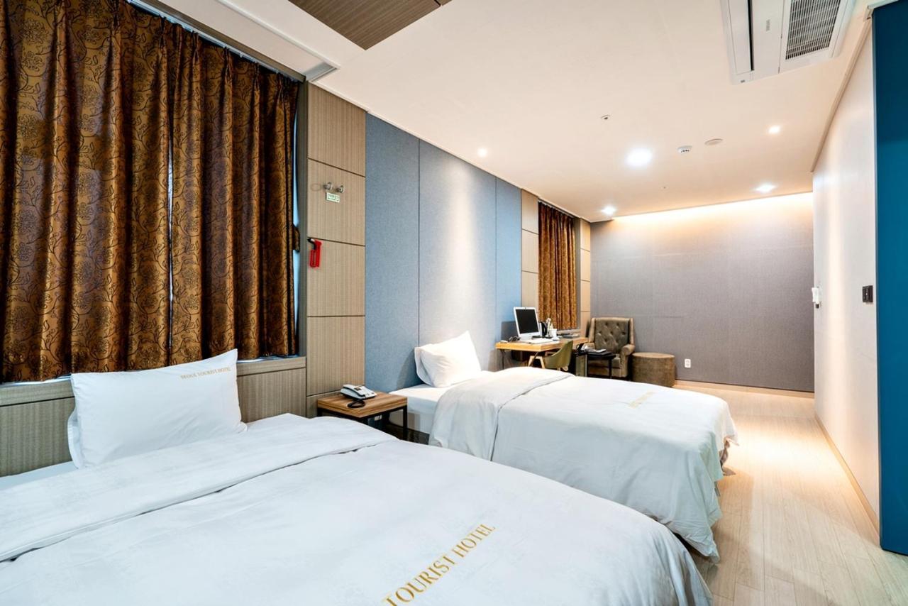 Siheung Seoul Tourist Hotel Экстерьер фото